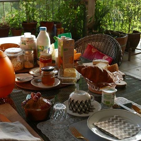 Le Dormeur Du Val Acomodação com café da manhã Le Mas-dʼAgenais Exterior foto