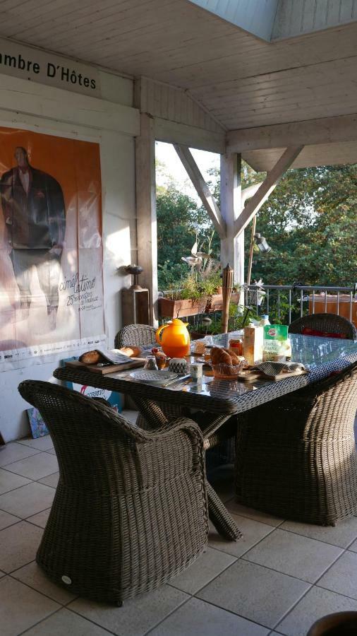 Le Dormeur Du Val Acomodação com café da manhã Le Mas-dʼAgenais Exterior foto
