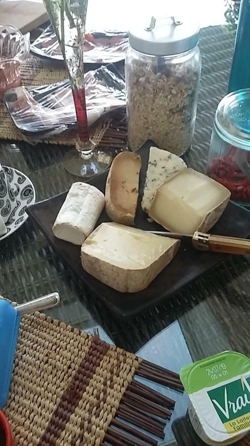 Le Dormeur Du Val Acomodação com café da manhã Le Mas-dʼAgenais Exterior foto