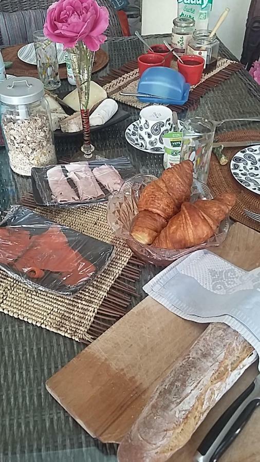 Le Dormeur Du Val Acomodação com café da manhã Le Mas-dʼAgenais Exterior foto