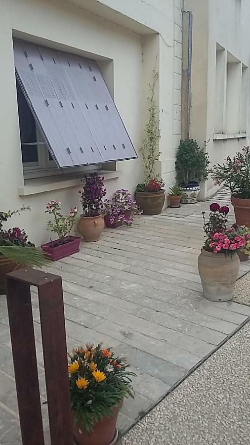 Le Dormeur Du Val Acomodação com café da manhã Le Mas-dʼAgenais Exterior foto